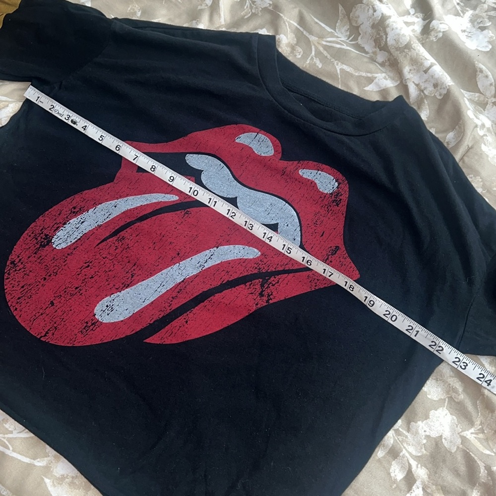 The Rolling Stone Stripes Tongue Logo Rock Band Long Sleeve Tee Size Medium - Picture 5 of 7